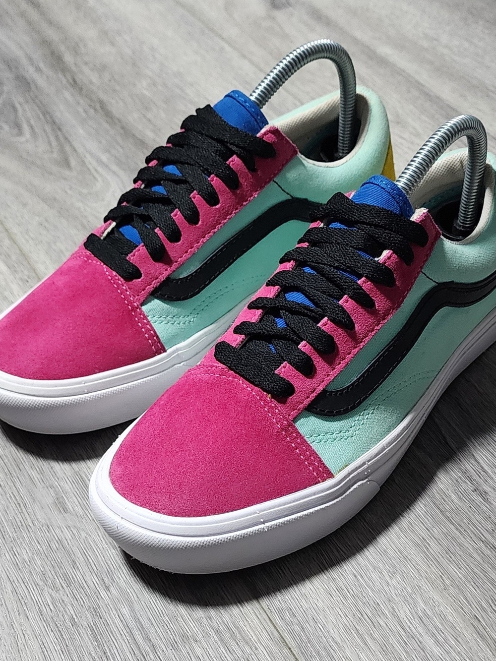 Vans Old Skool Low Top Suede Sneakers Pink Blue Yellow Womens Size 8.5